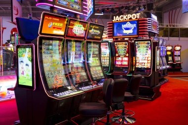 Live American Roulette wheel and betting layout on glorybet77 platform